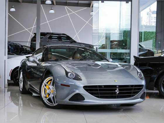 FERRARI CALIFORNIA 3.9 T CONVERSÍVEL V8 TURBO GASOLINA 2P AUTOMÁTICO